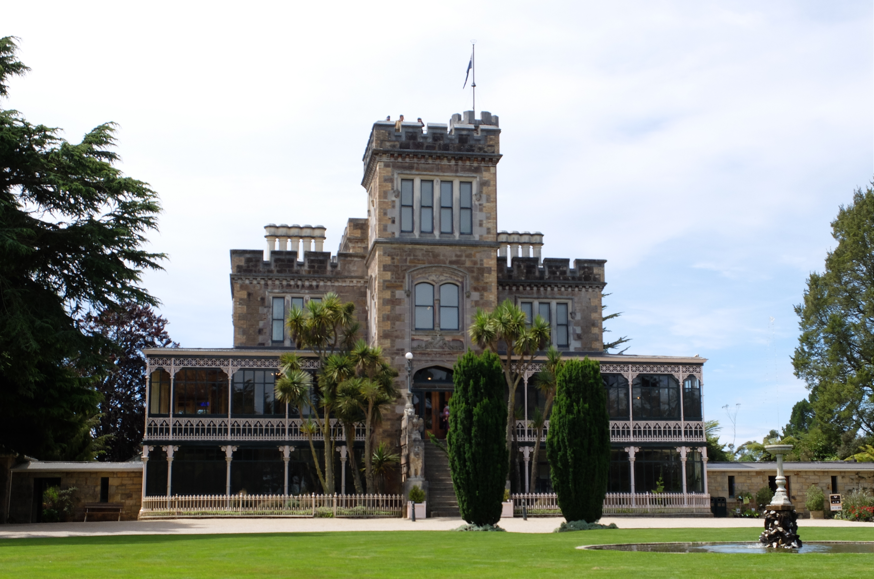 larnach castle