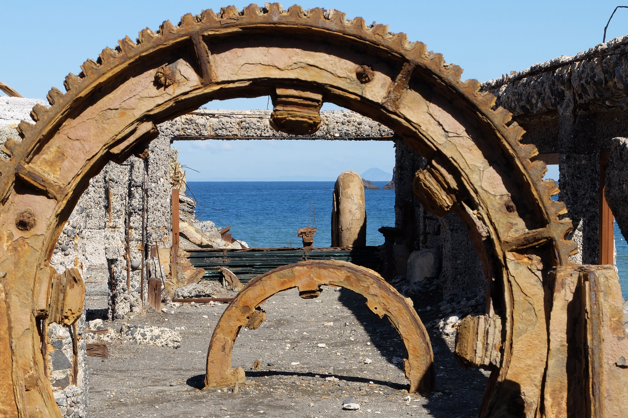 ruine village white island